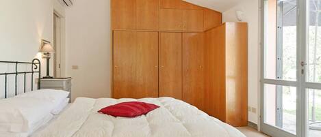 Villa | 2 bedrooms, Internet