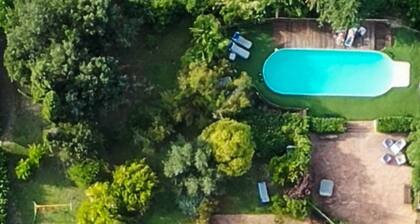 Villa Glicini - Delightful Cottage With Pool