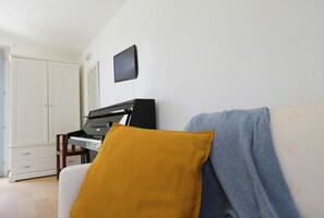Villa | 2 bedrooms, Internet