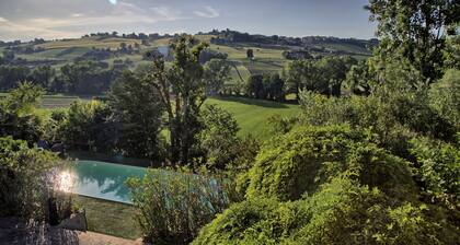 Big Historic Private Villa With Pool and Garden