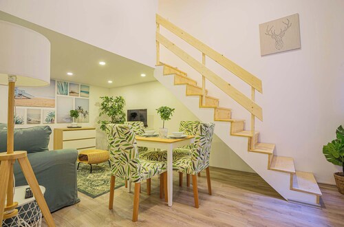 Cosy flat in Akácfa str., Aya