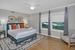 4 Schlafzimmer, Bügeleisen/Bügelbrett, WLAN, Bettwäsche