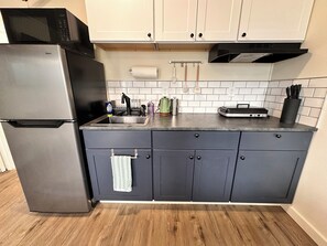 基本開放式客房 | 私人廚房 | 雪櫃、微波爐、爐具、廚房用具/餐具/器皿