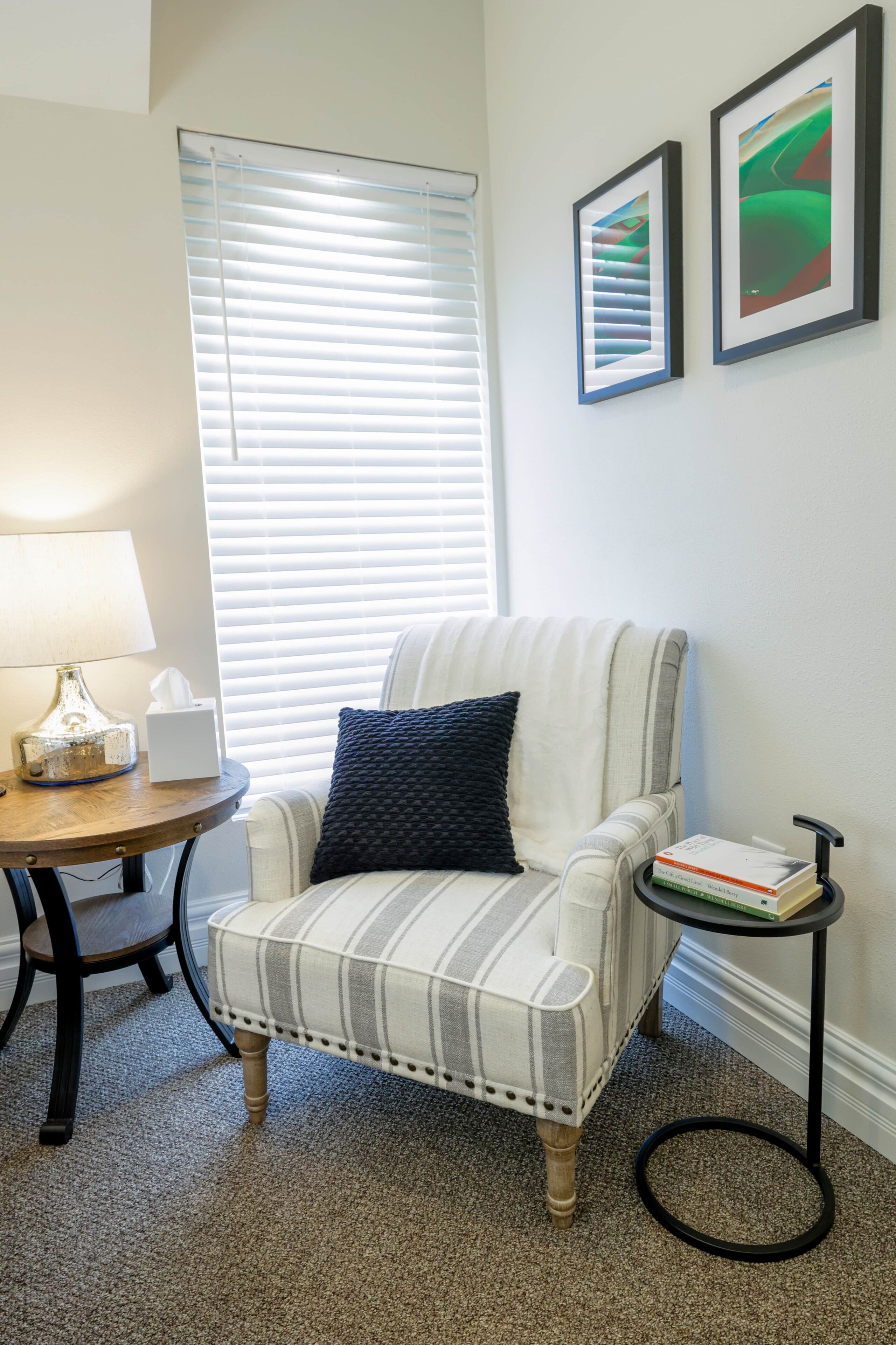 Bedroom 3 seating
