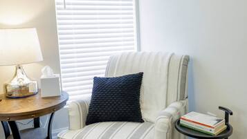 Bedroom 3 seating