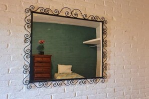 2 habitaciones, tabla de planchar con plancha y wifi