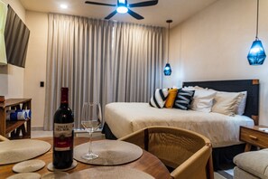 Superior Studio, 1 King Bed with Sofa bed, Private Pool, Garden View - Nativa Tulum Playa by The Spot Rentals (Tulum)