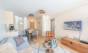 Living area - 2-room Apartment 2a+2e (Huez)