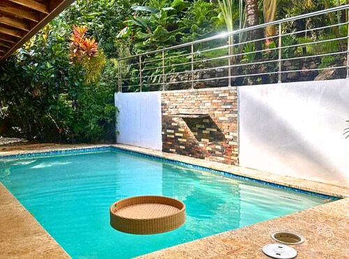 Villa Maria: with private Pool, 10 Minutes from Playa Bonita
