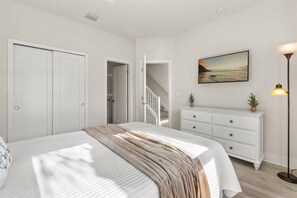 3 bedrooms, travel cot, WiFi, bed sheets