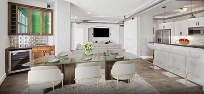 3-bedroom condo in charming Houston with fitness room, AC. Live it up