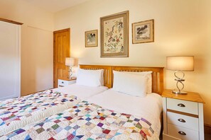 3 bedrooms - Host Stay The Station Cottage (Rowlands Gill)