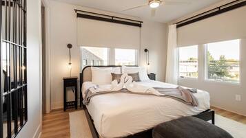 4 dormitoris, planxa i posts de planxar, wifi i roba de llit