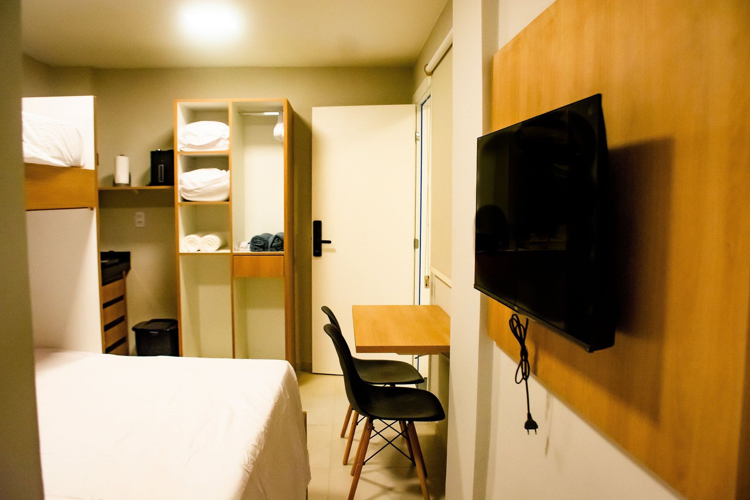 Basic Studio | Desk, laptop workspace, free WiFi, bed sheets