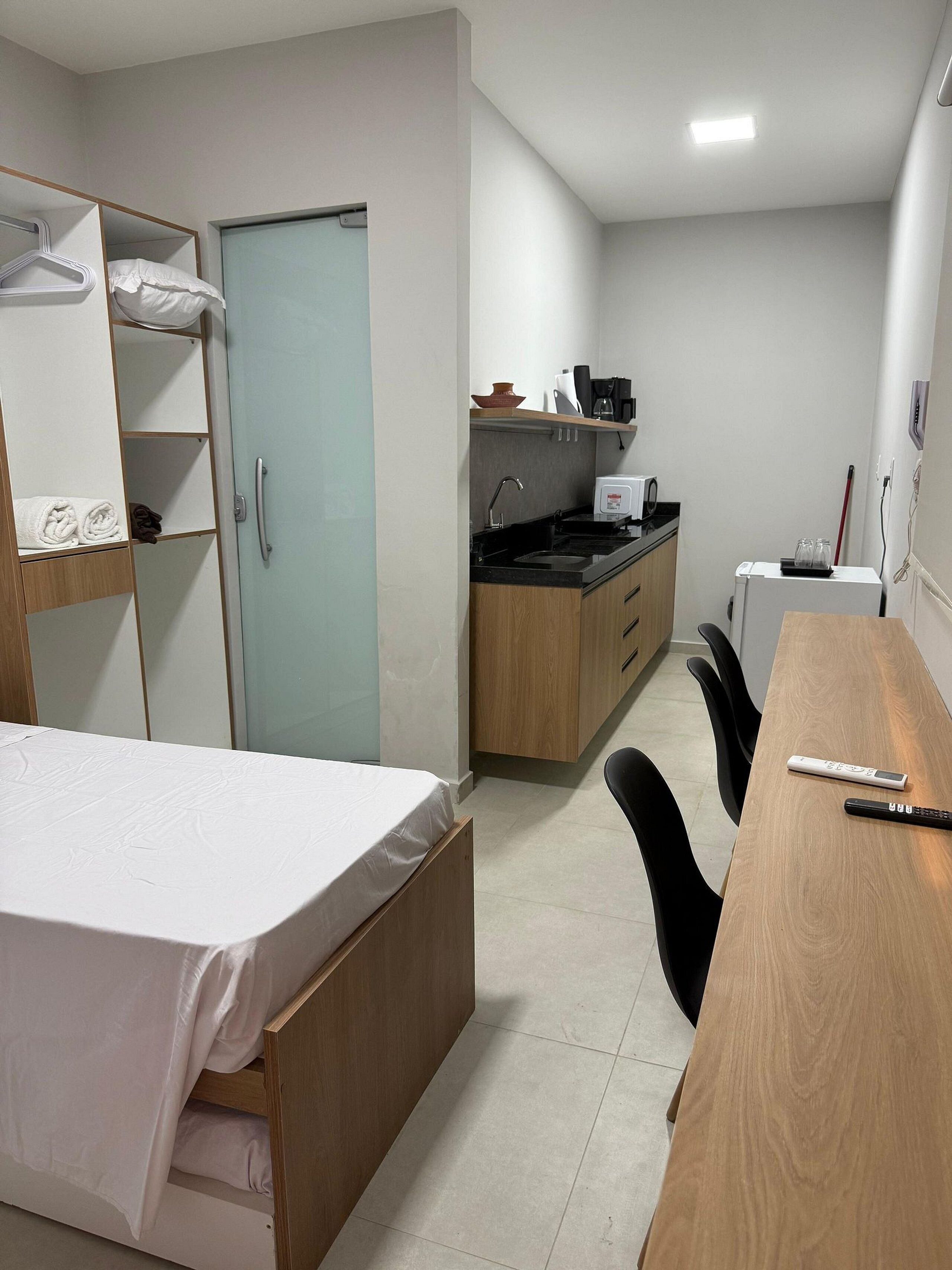 Desk, laptop workspace, free WiFi, bed sheets