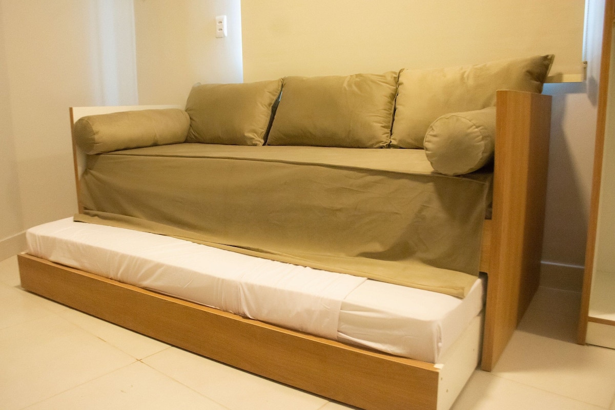 Desk, laptop workspace, free WiFi, bed sheets