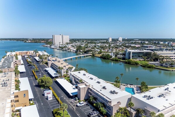 Imagen sin descripción, 1 de 36, botón