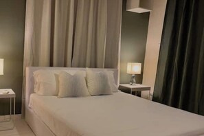 1 bedroom, iron/ironing board, WiFi - Perfect Base Near PUJ, Fast WiFi, Walkable Village (Punta Cana)