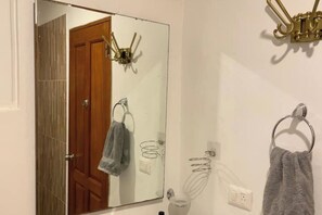 Bathroom - Perfect Base Near PUJ, Fast WiFi, Walkable Village (Punta Cana)