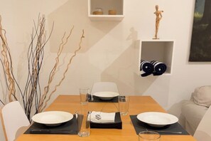 Dining - Perfect Base Near PUJ, Fast WiFi, Walkable Village (Punta Cana)