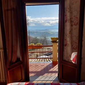 Tweepersoonskamer, balkon, uitzicht op de binnenplaats