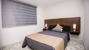 2 soverom, strykejern/-brett, wi-fi og sengetøy