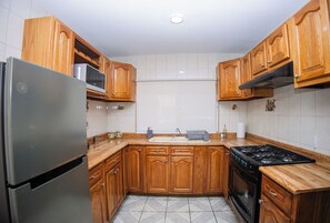 Een magnetron, een oven