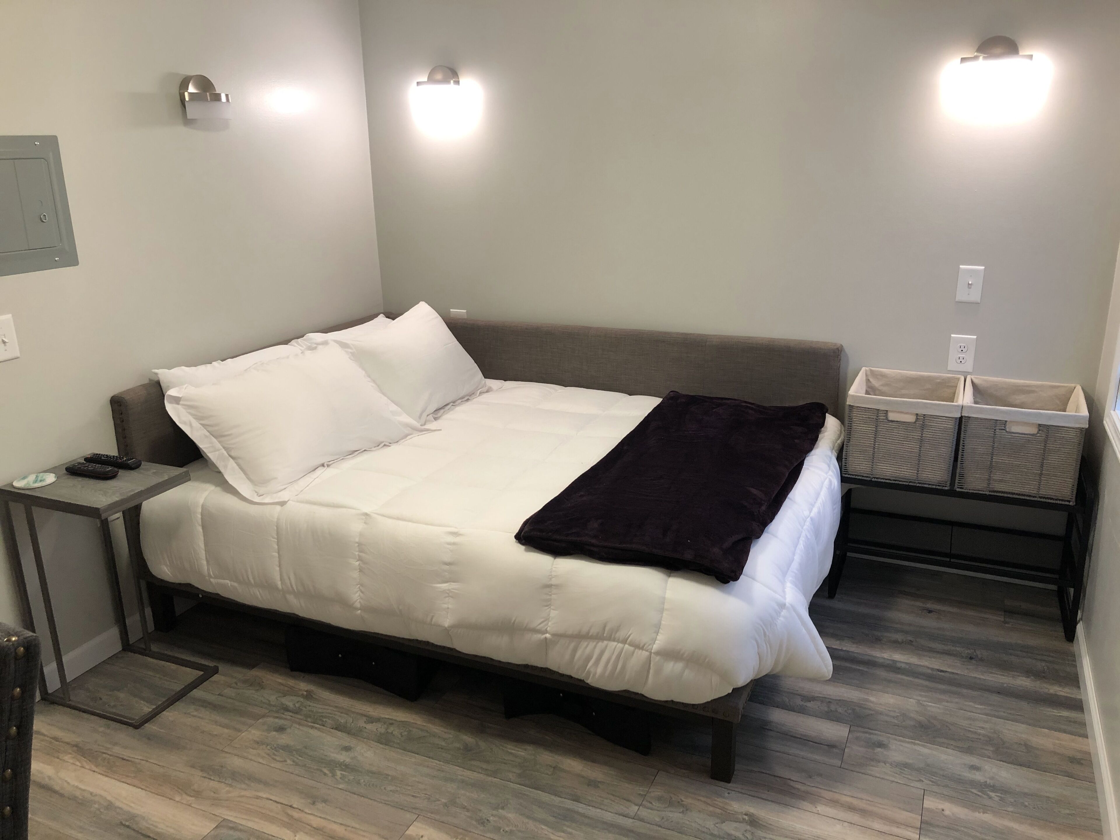 1 bedroom, iron/ironing board, WiFi, bed sheets