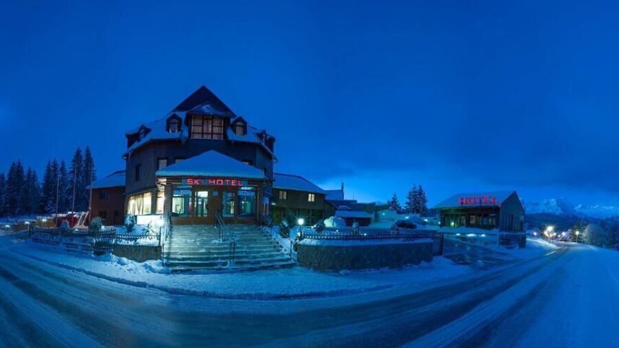 SKi Hotel