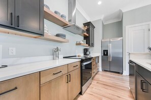 Microwave, oven, stovetop, dishwasher