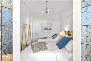 5 bedrooms