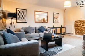 Televisie en een open haard