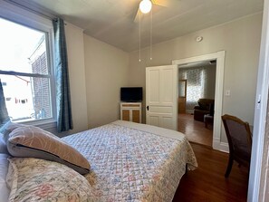 2 dormitoris, escriptori, un bressol de viatge i wifi gratuïta 