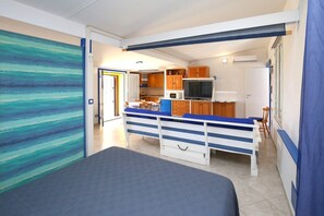 House | Living room