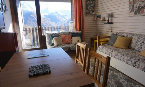 Studio Cabin for 4 People