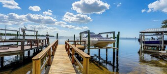 Gulf Coast Luxury! Quiet Home 4 Mi to Sponge Docks