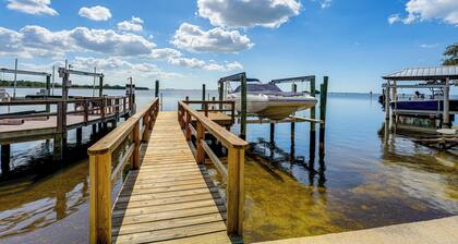 Gulf Coast Luxury! Quiet Home 4 Mi to Sponge Docks