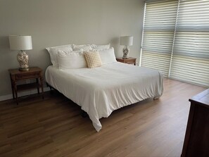 2 bedrooms, iron/ironing board, Internet, bed sheets