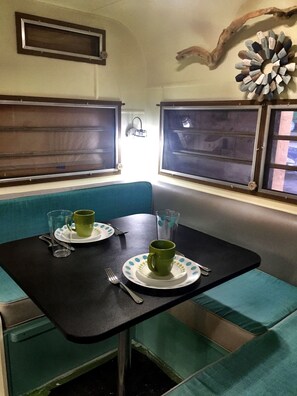 Dining - Adorable (RENOVATED) Vintage Camper, good for stays of a few nights to a week for 2-3 people - possibly for a family of 4 with 2 SMALL children. Staying here entitles you to use of all the park's amenities. (Pace)