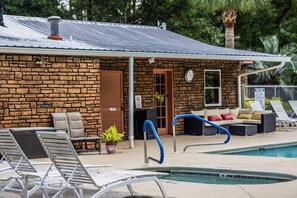 A heated pool - Spacious luxury RV with large kitchen/living room area, private bedroom w/king-size bed, bath and 1/2, with a deck, located in a beautiful RV resort with tons of amenities. Min. stay is 2 nights w/weekly and monthly discounts.  Monthly rate is $1,600 (Pace)