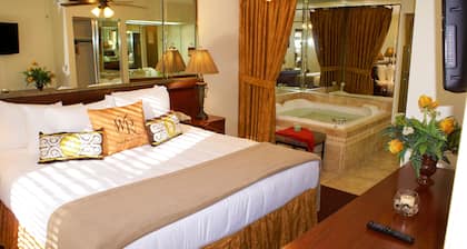 WG Flamingo villa with AC in lively Las Vegas