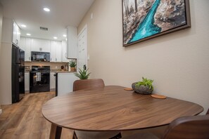 Dining - Charming 1-Bedroom with AC, private yard, & full kitchen (Yuma)