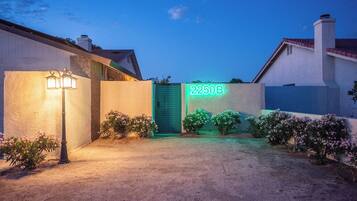 Enceinte de lâhĂ©bergement