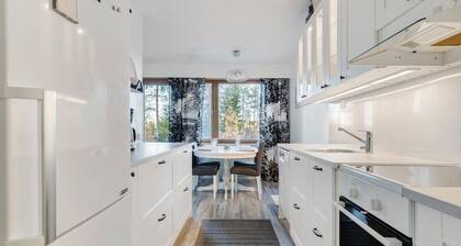 Cozy Haven Rovaniemi, 2BDR, Sauna, Parking & Wifi