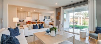 Elegant & Spacious Retreat w/ Yard in Woodland!