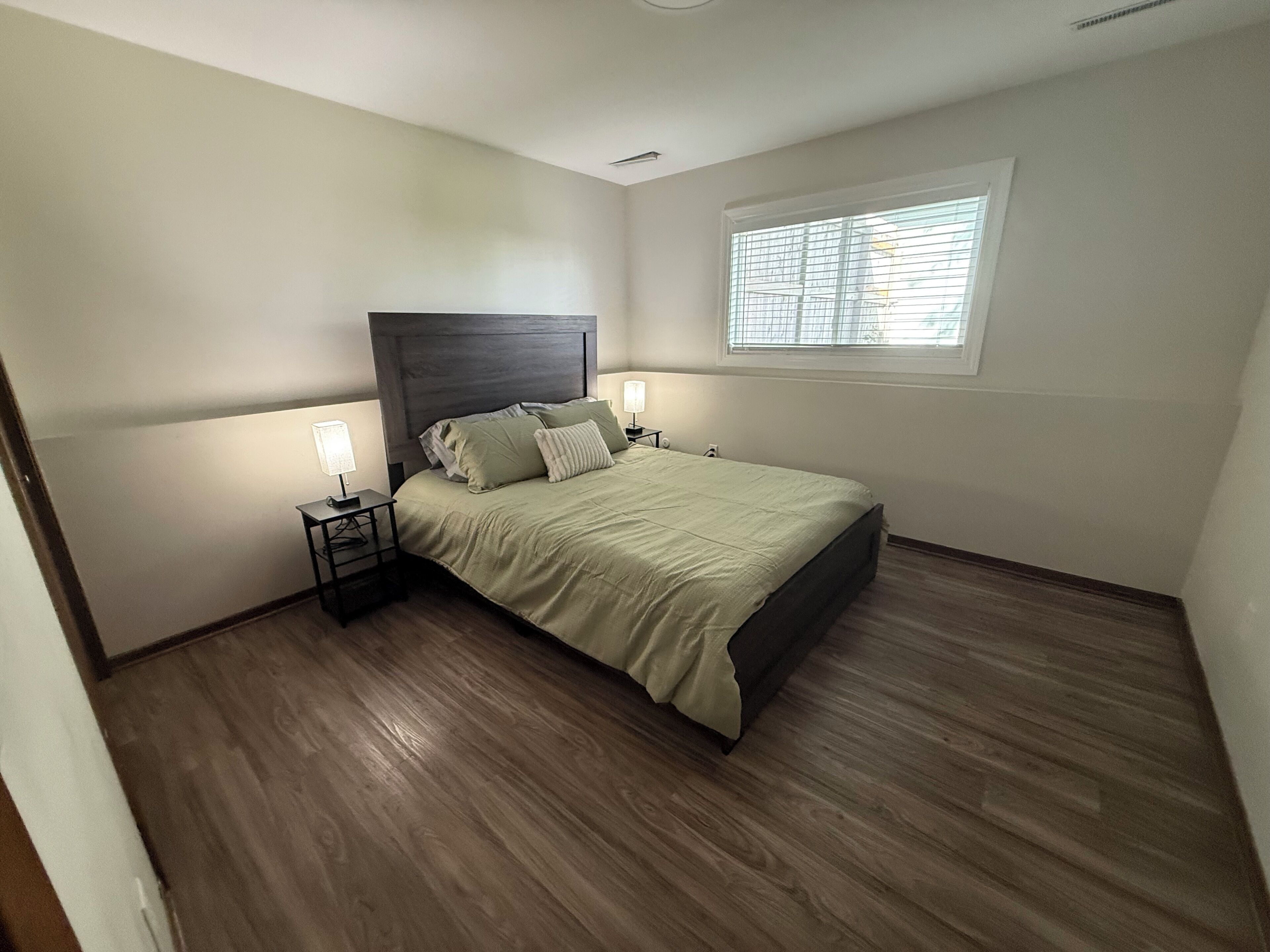 2 bedrooms, Internet, bed sheets