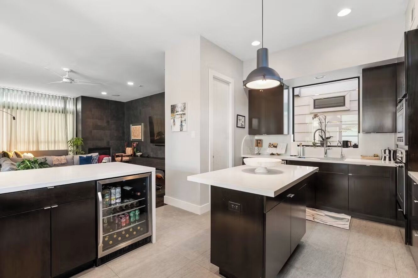 Mikrowelle, Ofen, Herdplatte, Geschirrspüler