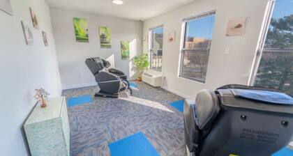 Downtown Eau Claire 1BR on S Barstow