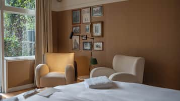 Economy Double Room | In-room safe, blackout drapes, iron/ironing board, free WiFi