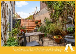 In-room safe, blackout curtains, iron/ironing board, free WiFi